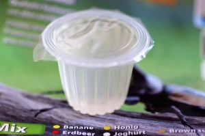 Orange jelly food - pineapple flavored 16 g