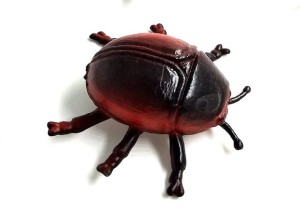 Decoration item-  beetle red-black